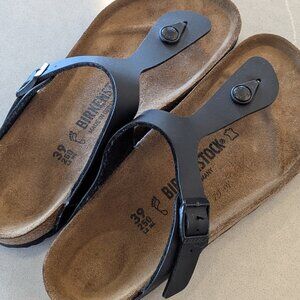 Birkenstock Gizeh Black Size 39 Never Worn